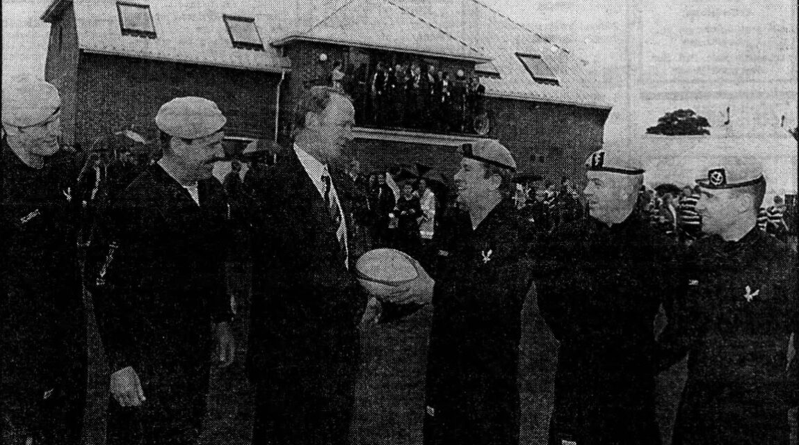 Happy 30th birthday to the Tottonians clubhouse